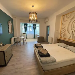 Apartment Domum George Enescu, Bucharest